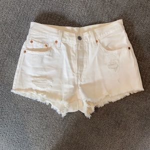 Levis 501 White Denim Shorts